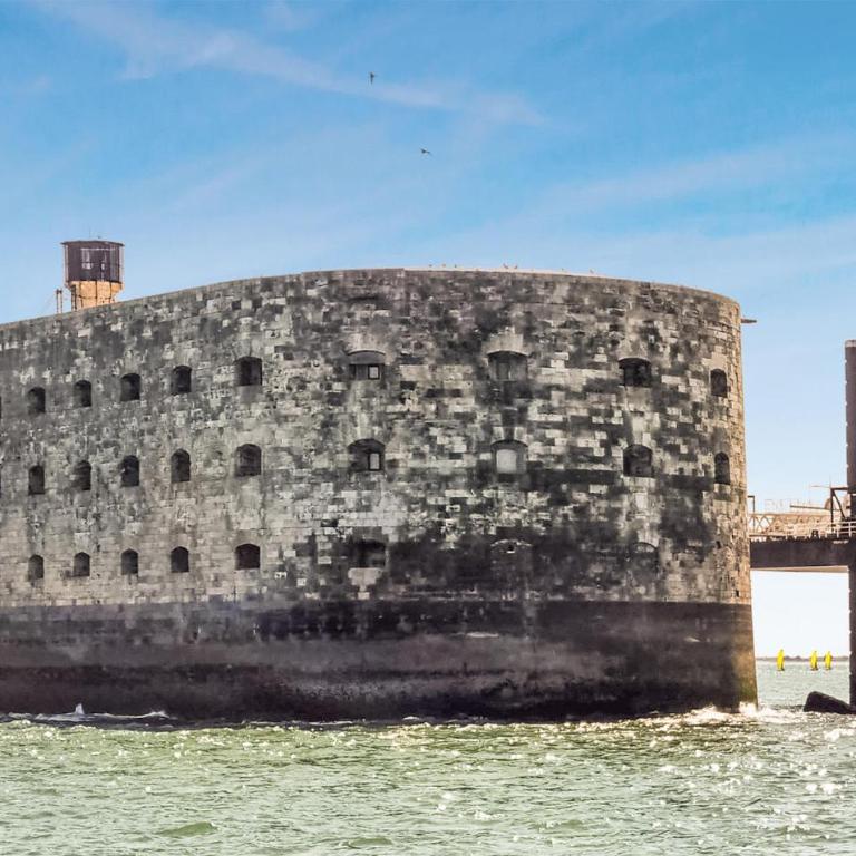 Nice Apartment In La Rochelle With Wifi - Appartement 1 Chambre - 25