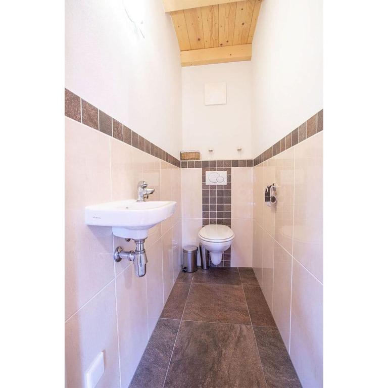 Chalet Hochkrimml with sauna on the ski slope - Ferienhaus mit 3 Schlafzimmern - 19