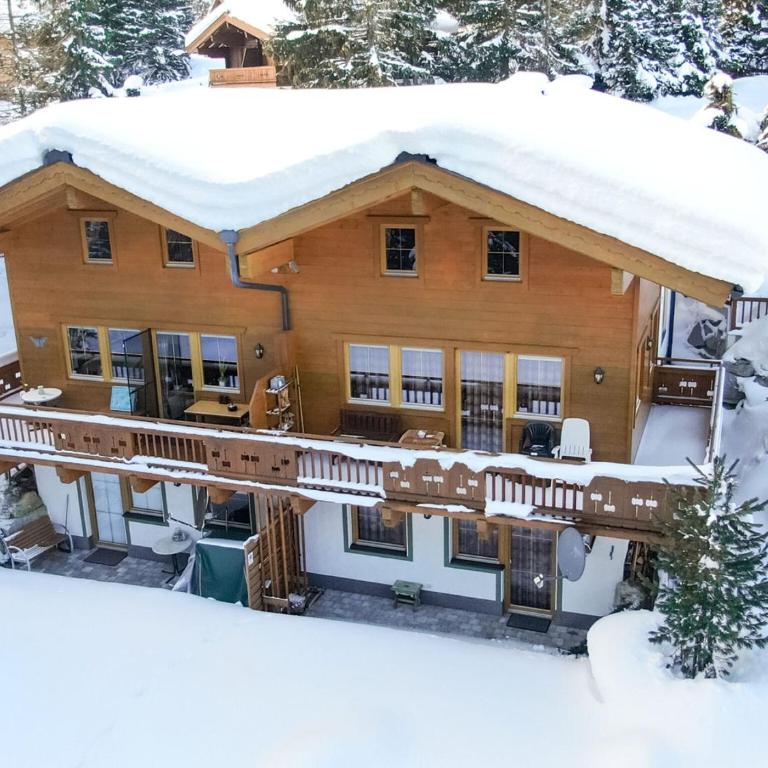 Chalet Hochkrimml with sauna on the ski slope - Ferienhaus mit 3 Schlafzimmern - 5