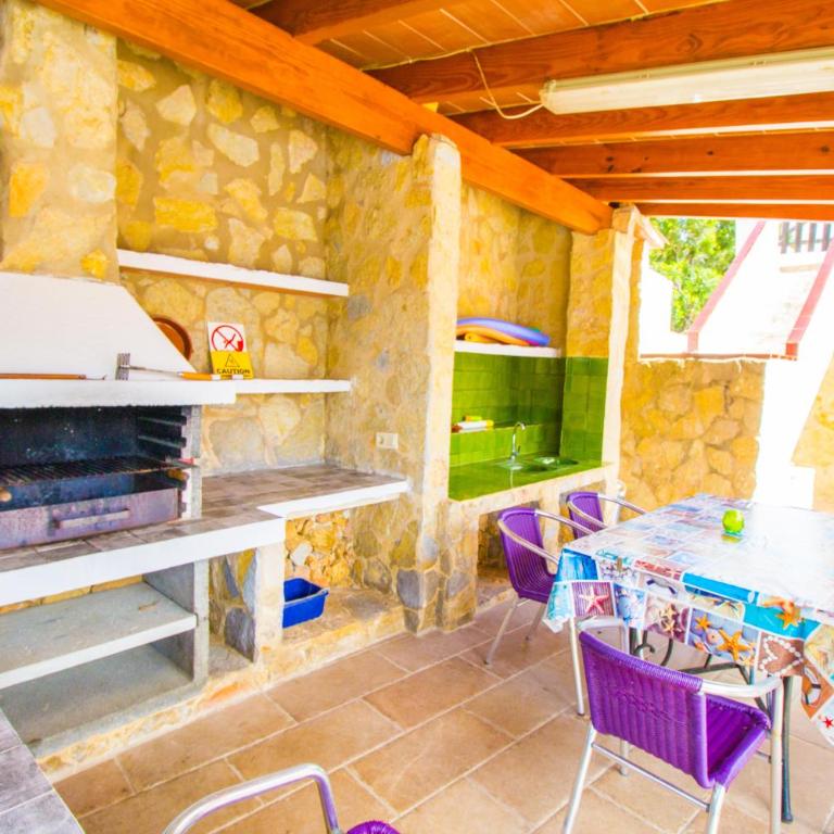 Perfecta villa para vacaciones con wifi y A/C - Casa de 4 dormitorios - 9