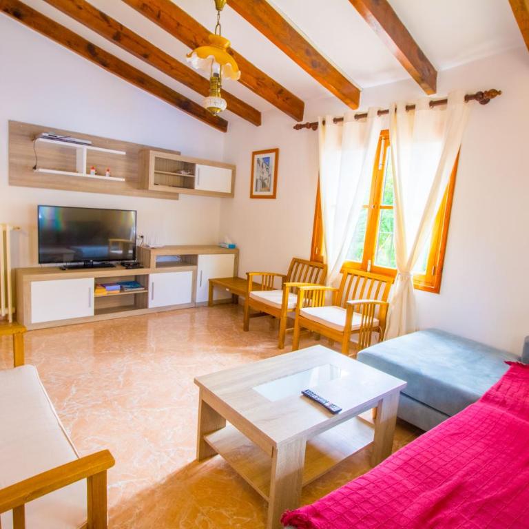 Perfecta villa para vacaciones con wifi y A/C - Casa de 4 dormitorios - 20