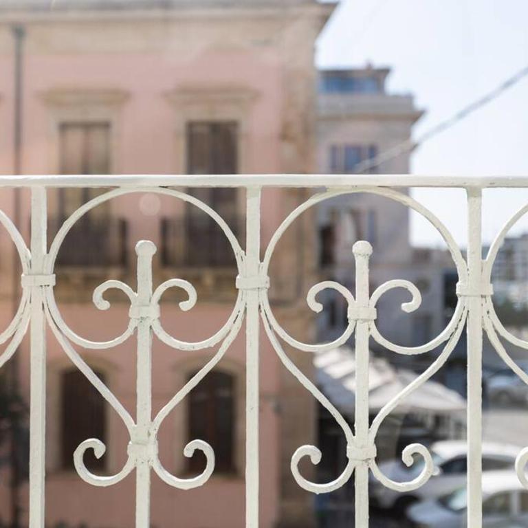 Anticitera Apartment - Three-Bedroom Apartment - 25