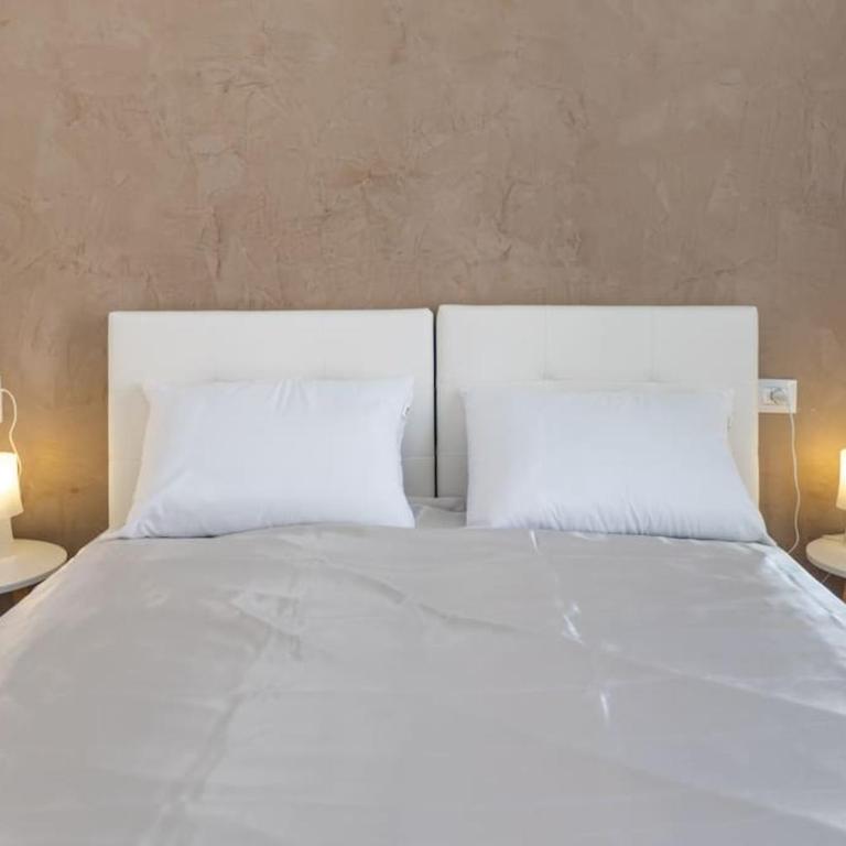 Anticitera Apartment - Three-Bedroom Apartment - 35