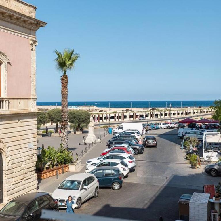Anticitera Apartment - Three-Bedroom Apartment - 41