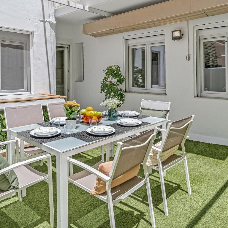 Descubre la Magia de Granada en este apartamento - Apartment mit 3 Schlafzimmern - 7
