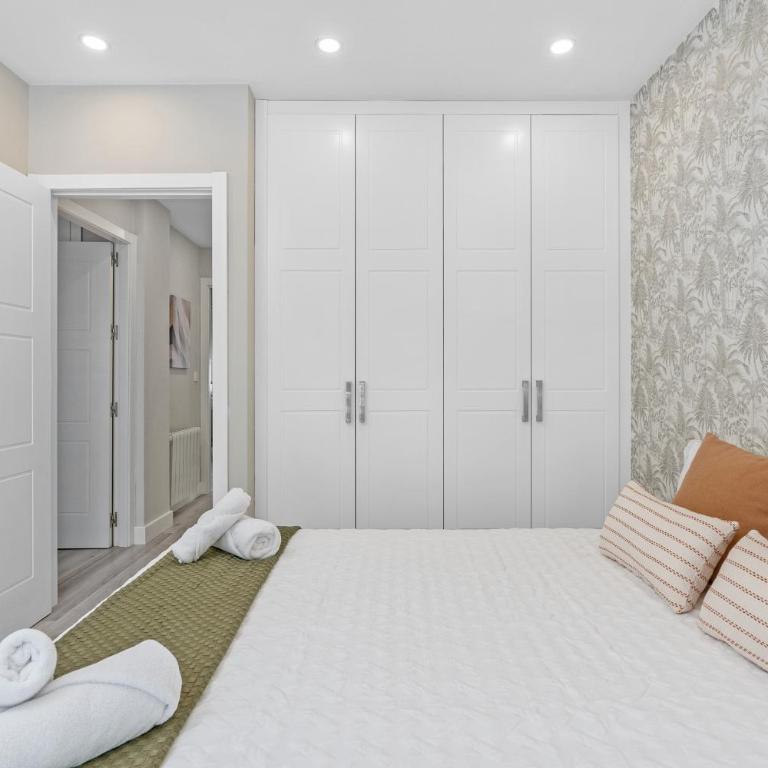 Descubre la Magia de Granada en este apartamento - Apartment mit 3 Schlafzimmern - 23