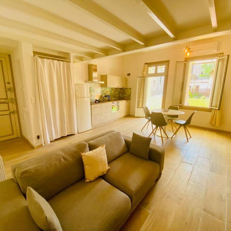 Suzon Petit loft Terrasse et Clim Coté Mairie - Apartment mit 1 Schlafzimmer - 12