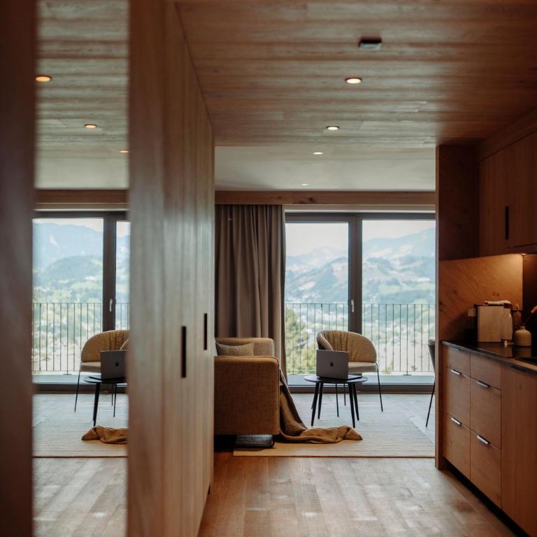 Alpina Alpendorf - Superior Apartment mit Sauna - 8