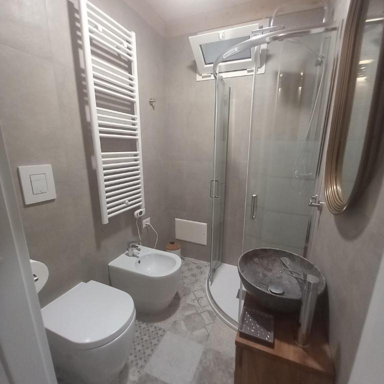 Giura - Chambre Double avec Salle de Bains Privative - 10