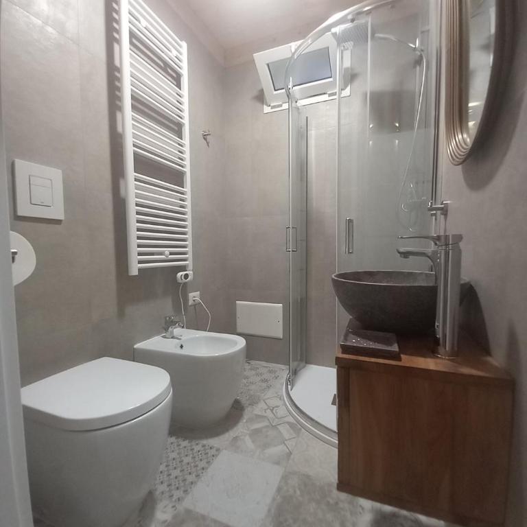Giura - Chambre Double avec Salle de Bains Privative - 11