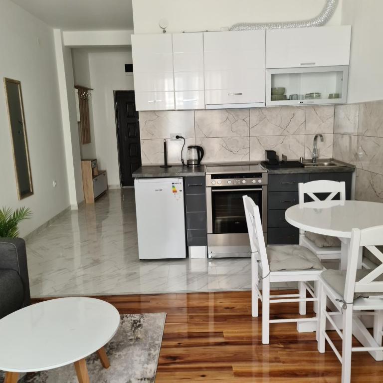 Iva&Niki Ledine - Apartman sa 1 Spavaćom Sobom - 7