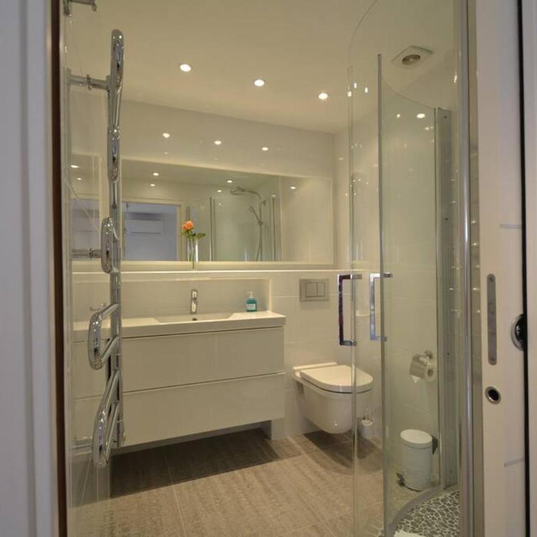 Résidence MANDARINIERS Cannes - Three-Bedroom Apartment 22A - 10