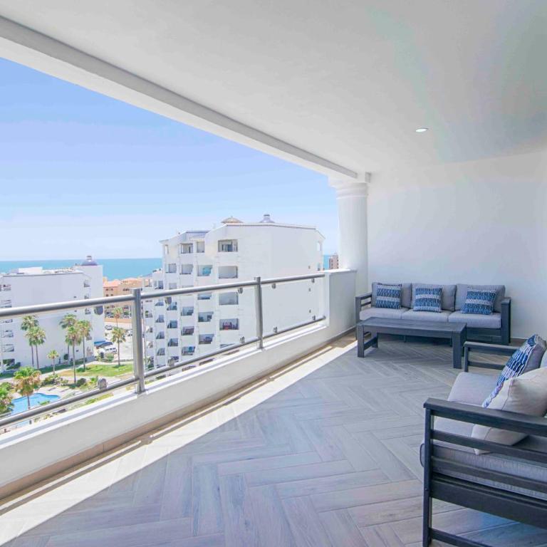 Casa Blanca Golf Villas - Two-Bedroom Apartment - 2