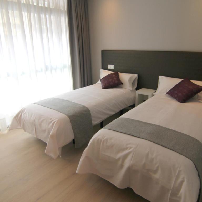 Hostal Aslyp 114 - Twin Room - 2