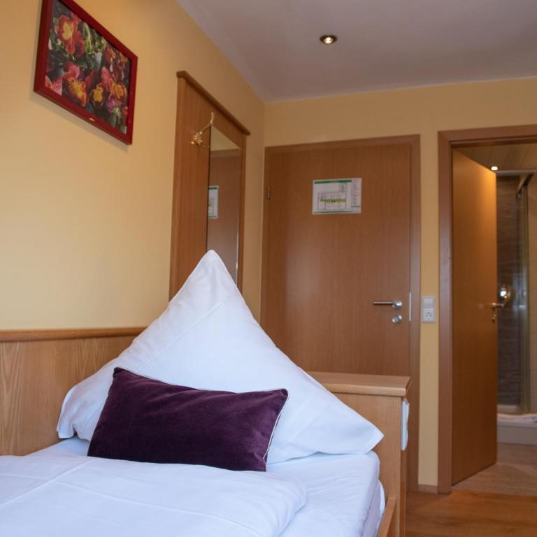 ZUM SCHLOSS - Boutique-Hotel - Kleines Einzelzimmer - 2