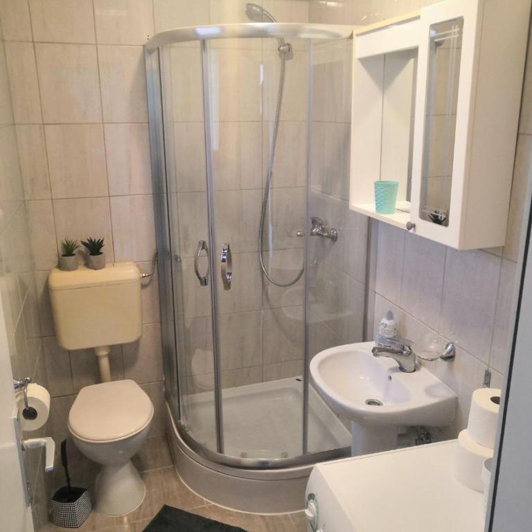 Apartman Lizdek - Two-Bedroom Apartment - 12