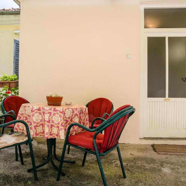 Apartments Martinetti - Apartment with Sea View - 5