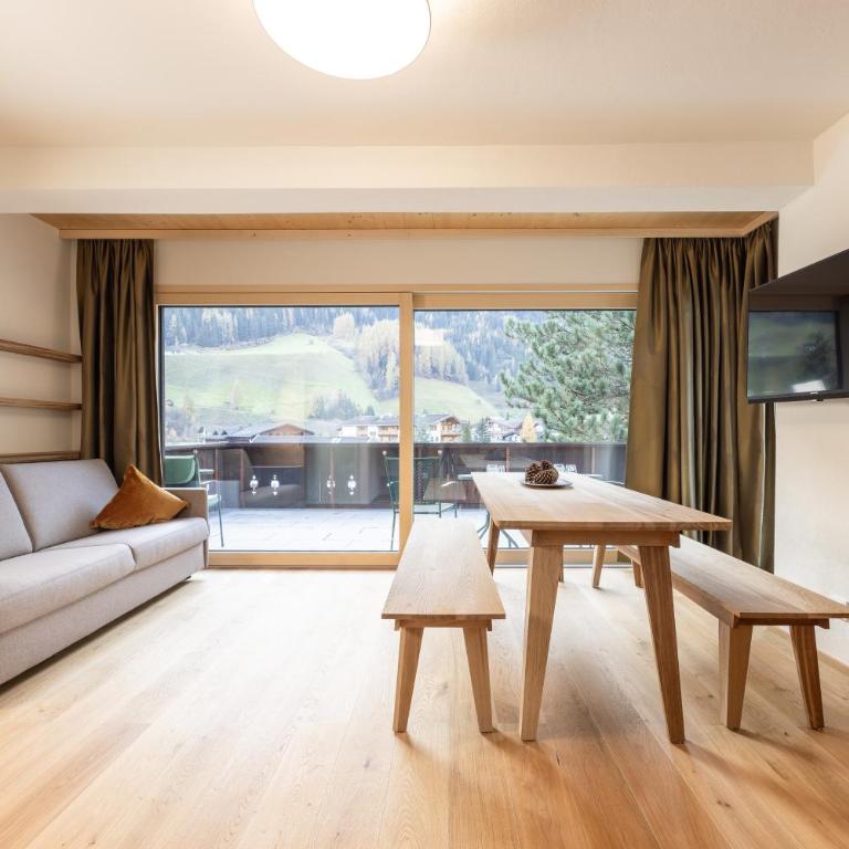 Pension Gulla - Ferienhaus Appartements B&B - Apartment mit Terrasse - 7