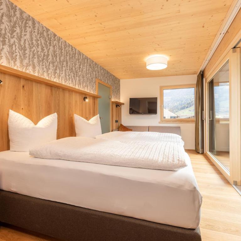 Pension Gulla - Ferienhaus Appartements B&B - Apartment mit Blick auf die Berge - 27