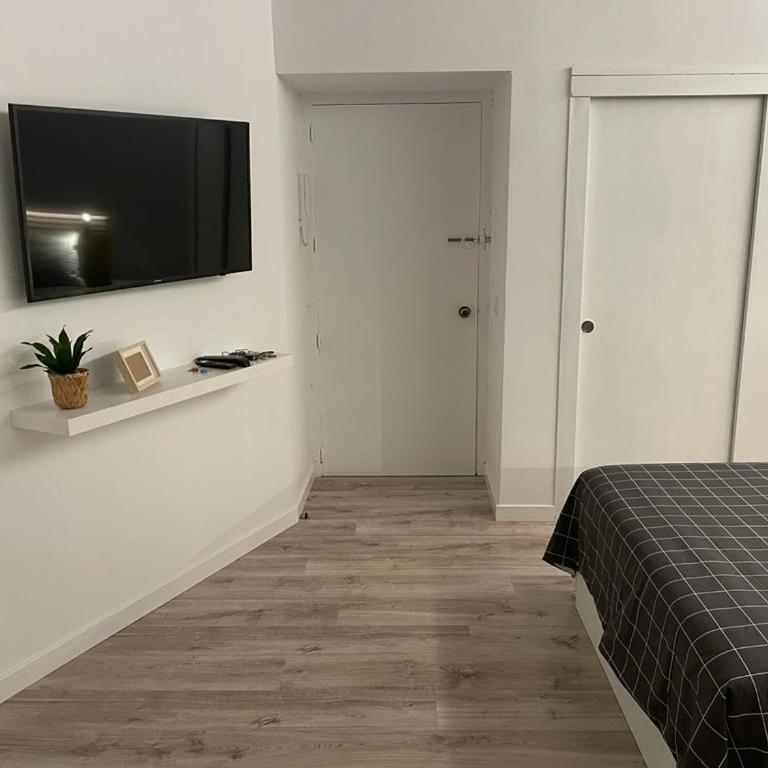 Apartamento C y L - Apartamento de 1 dormitorio - 2