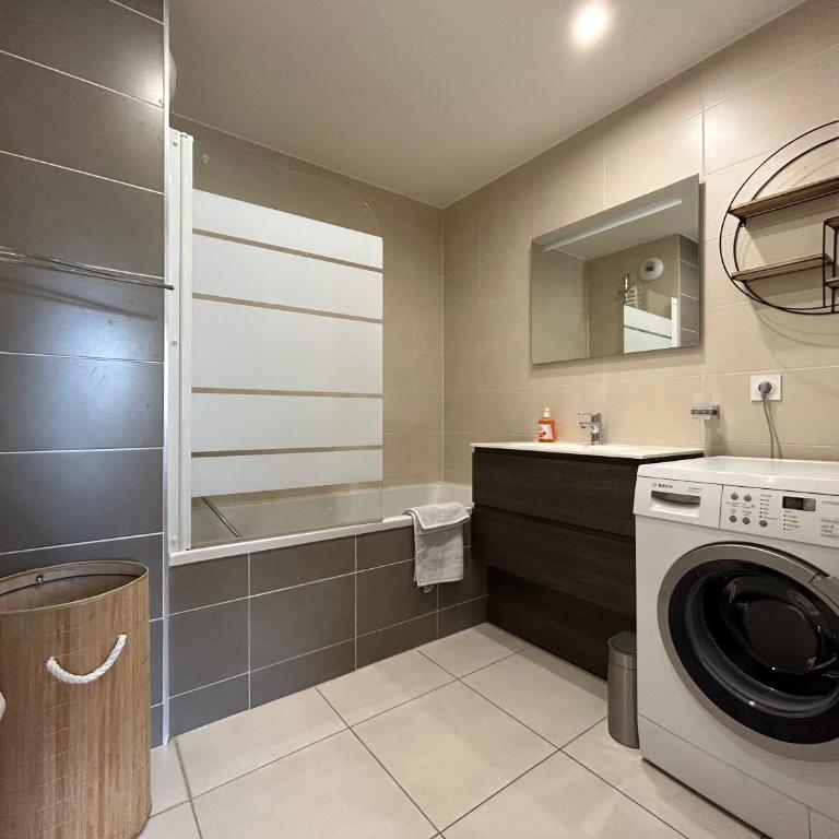 Les Iris - T2 au pied du tram avec garage - Apartamento de 1 dormitorio - 5