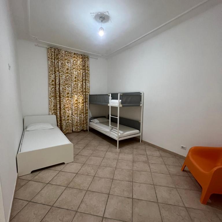 Signorina In Rome - Letto a Castello in Dormitorio Femminile - 5