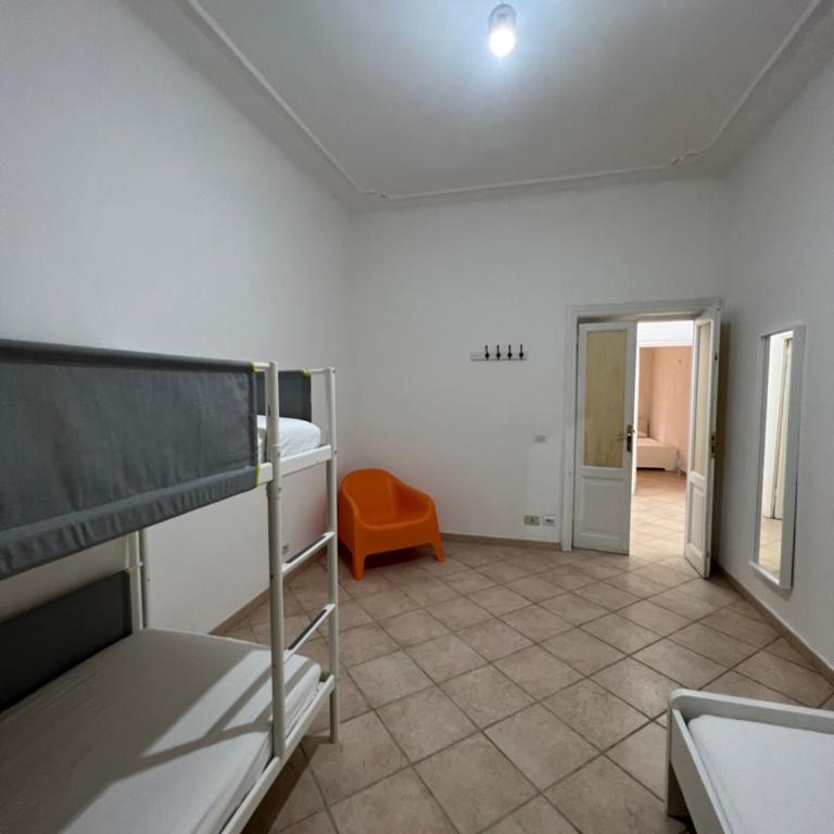 Signorina In Rome - Letto a Castello in Dormitorio Femminile - 4
