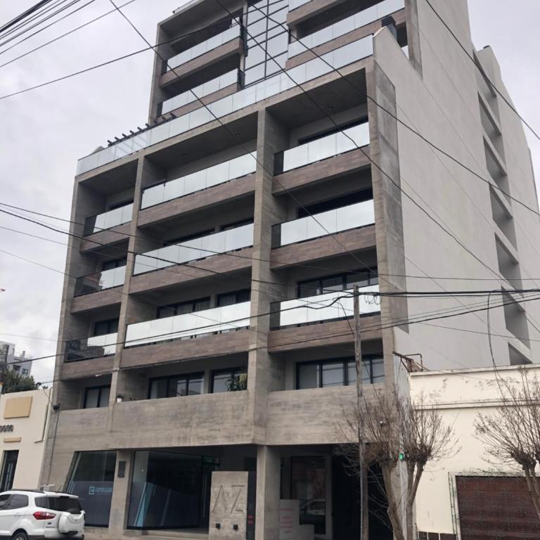 Departamento en primer piso a 900 metros de La Balcarce - Apartamento de 1 dormitorio - 38