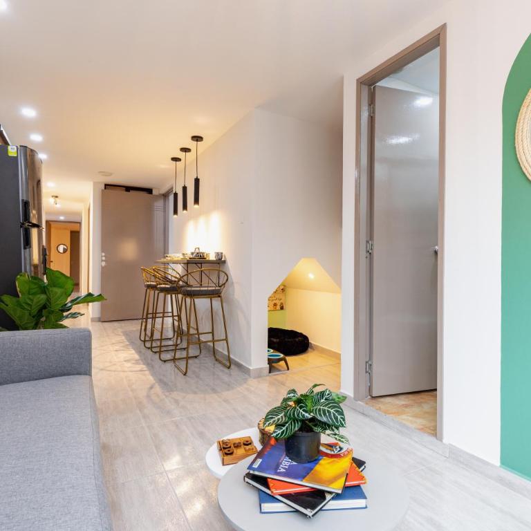 AC, Apto SAMÁN, Pet friendly, 7 personas - Three-Bedroom Apartment - 8