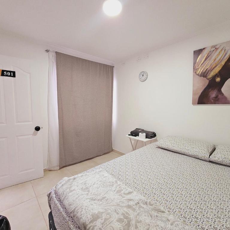 Habitación Matrimonial Privada 501 - Habitación Doble Estándar - 8