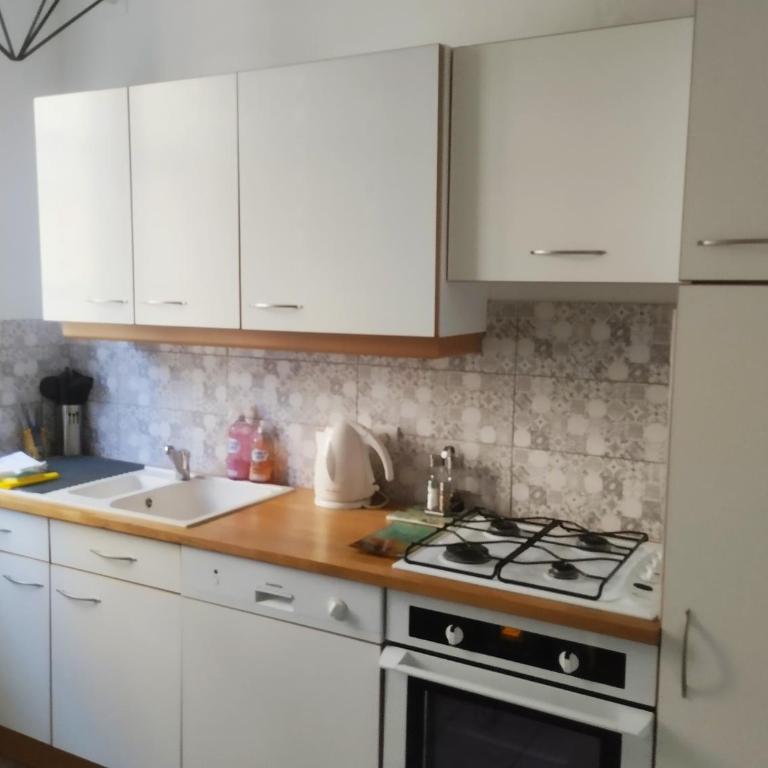 "Chalet Marie Louise" logement 3 étoiles dans une maison de ville à 400m du centre ville - Apartment mit 3 Schlafzimmern - 5