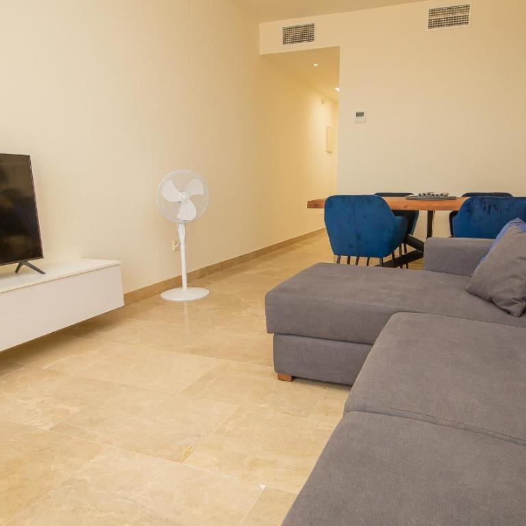 Duquesa Village Ten 36 31 - Apartamento con balcón - 25