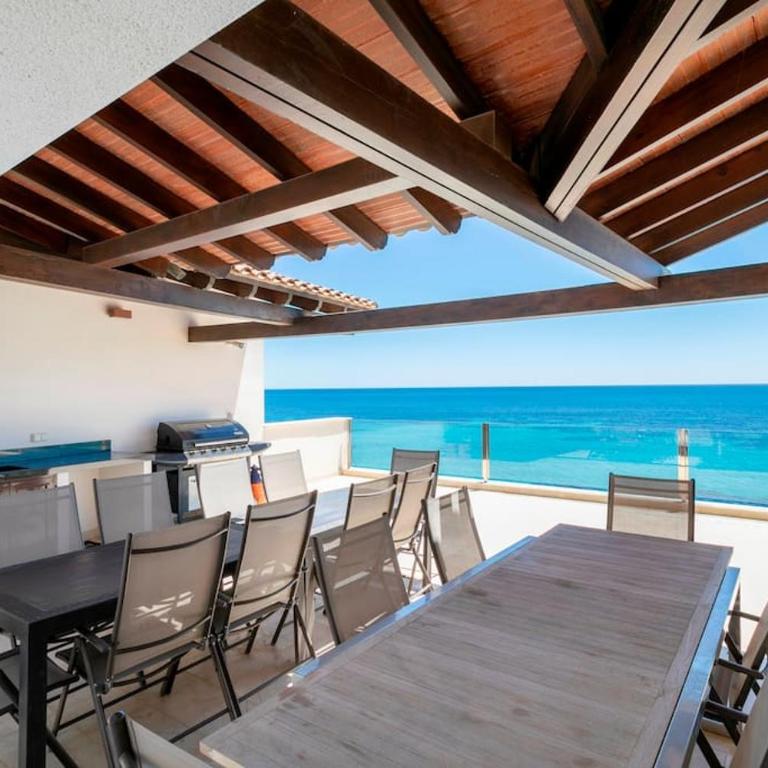 Villa Irene, Large First Line Villa wíth amazing sea- and coast views and large private swimming pool! - Deluxe Villa - 10