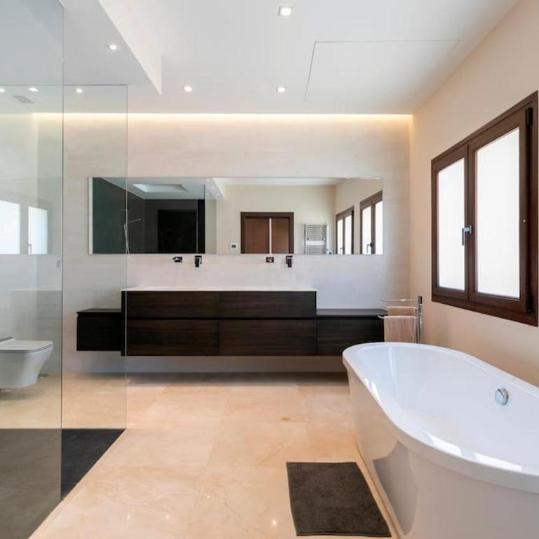 Villa Irene, Large First Line Villa wíth amazing sea- and coast views and large private swimming pool! - Deluxe Villa - 39