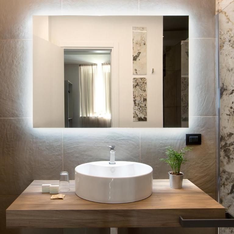 Hotel Diamond - Junior Suite - 13