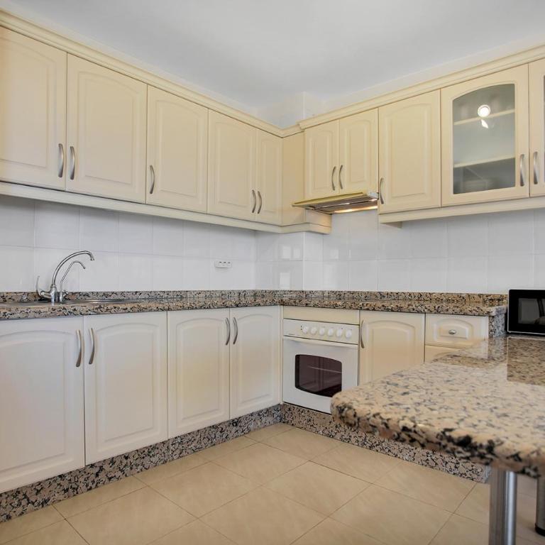 Premium Paradise Stay - Balcony Sea & Pool Views - Top Rated - Apartamento de 2 dormitorios - 27