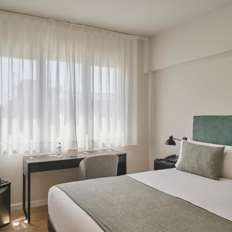 Tres Torres Atiram Hotel - Double Room - 1