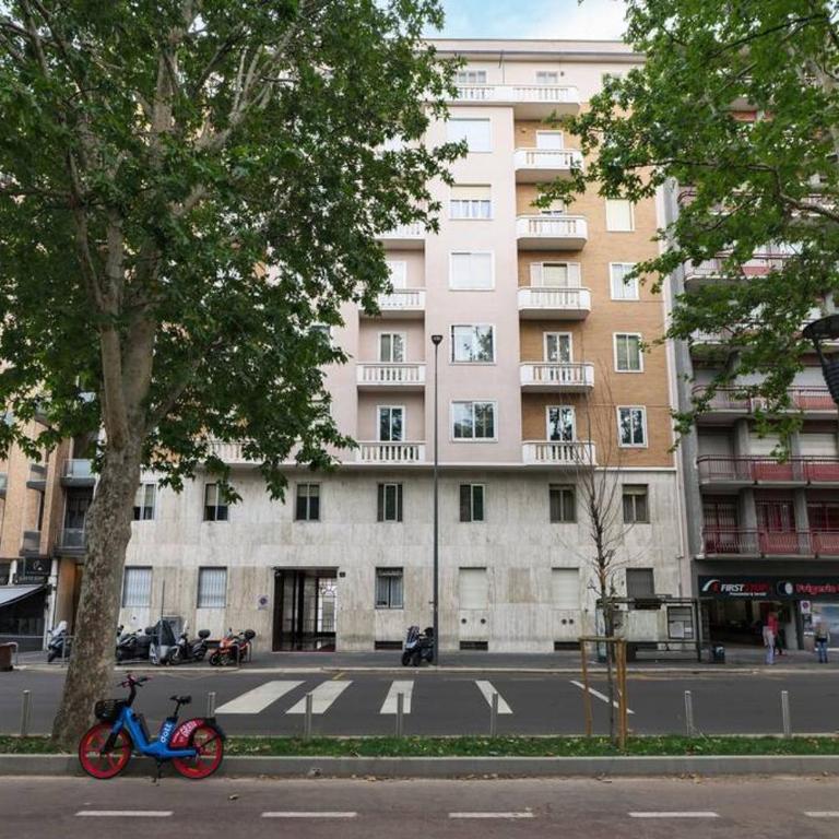 Contempora Apartments - Trilocale P.le Susa - Appartamento con 2 Camere da Letto - 13