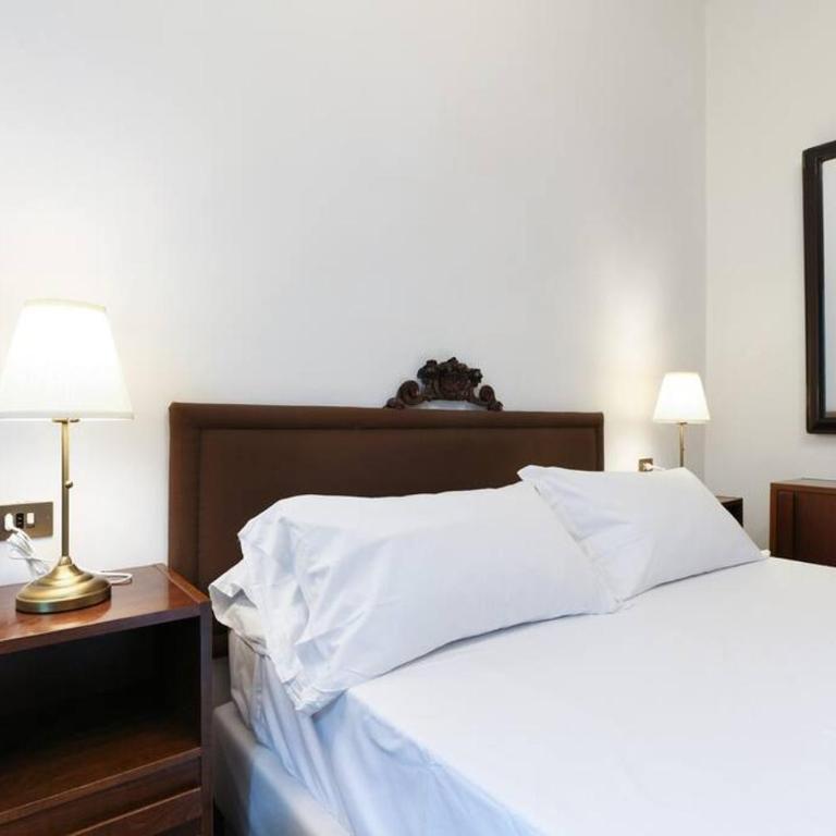 Contempora Apartments - Trilocale P.le Susa - Appartamento con 2 Camere da Letto - 33