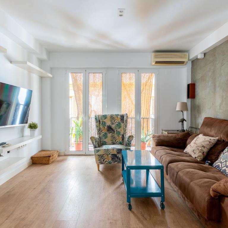 Bustos Tavera Olehousing - Three-Bedroom Apartment - 4