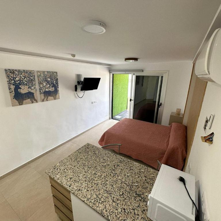 Koka View - Studio with Pool View - 8