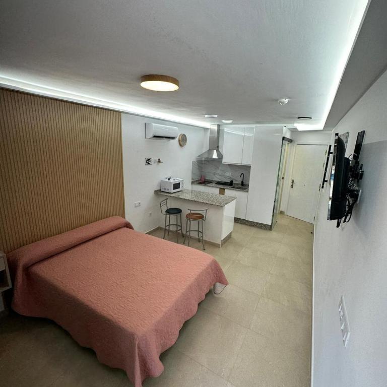 Koka View - Studio with Pool View - 6