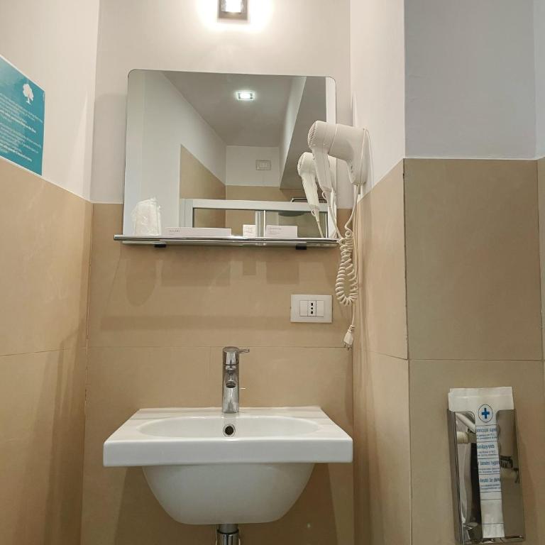 CASA IVH BNB - Superior Queen Room - 10