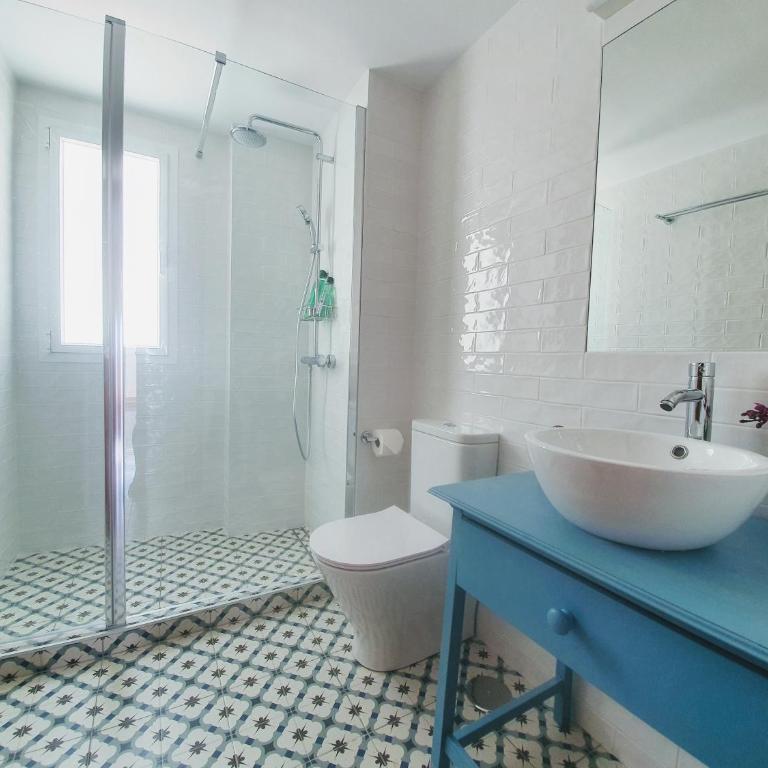 ¡Vistas al mar! Amplio y moderno apartamento de playa - Apartment mit 2 Schlafzimmern - 7