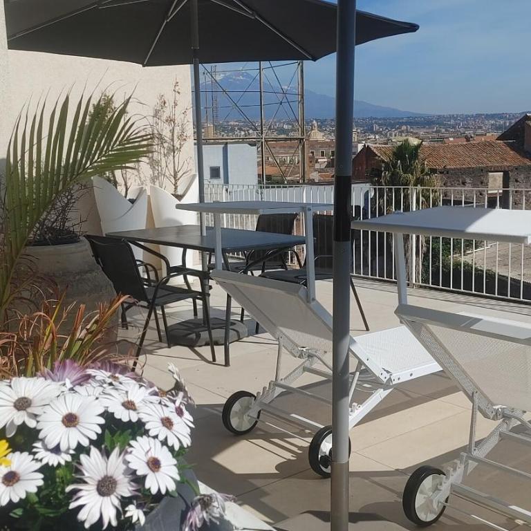 ATTICO SUL PORTO DI CATANIA E VISTA VULCANO - Appartamento con 2 Camere da Letto - 11