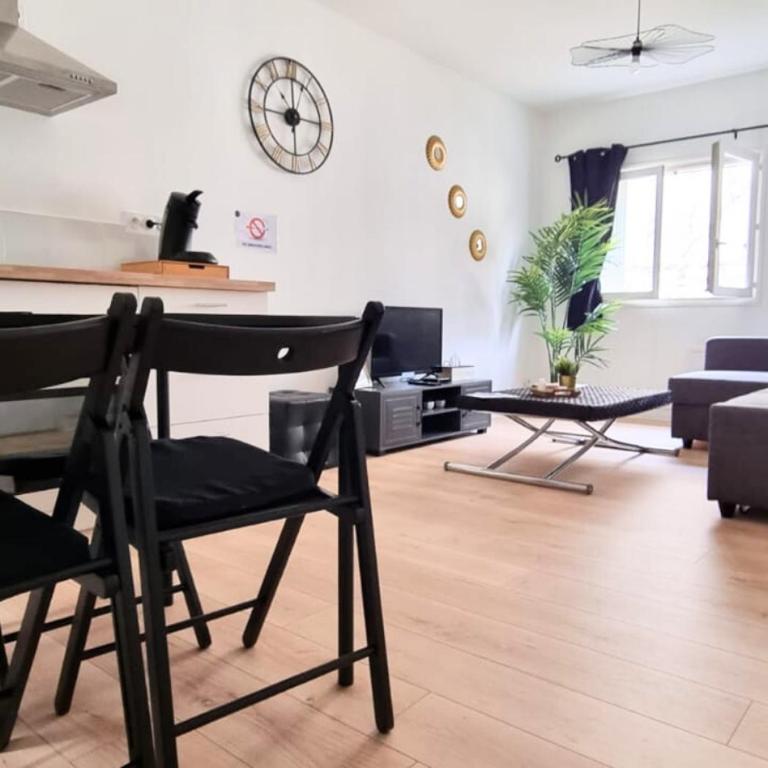 "Colbert' Appart" 1 chambre - Refait à neuf - proche Cathédrale Saint Gatien - One-Bedroom Apartment - 8