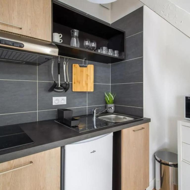 Le Nid Douillet • Proche Métro • Quartier St-Aubin - Apartment mit 1 Schlafzimmer - 5