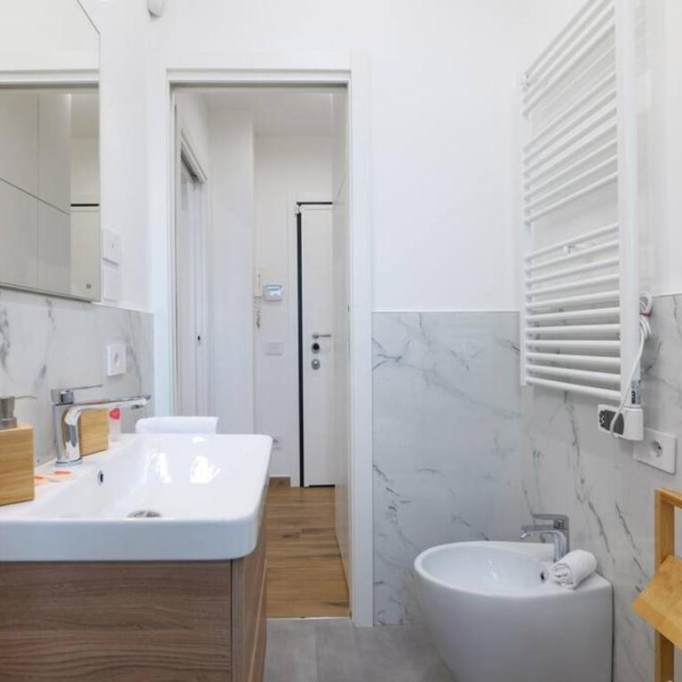 Contempora - Modern and Quiet One Bedroom Apartment Near the M4 - Appartamento con 1 Camera da Letto - 17
