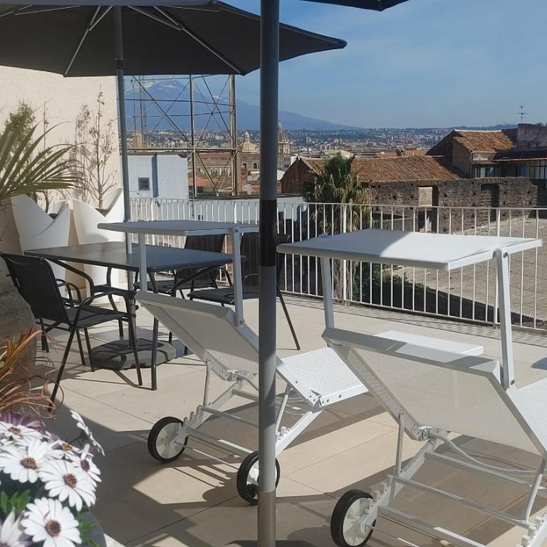 ATTICO SUL PORTO DI CATANIA E VISTA VULCANO - Appartamento con 2 Camere da Letto - 46