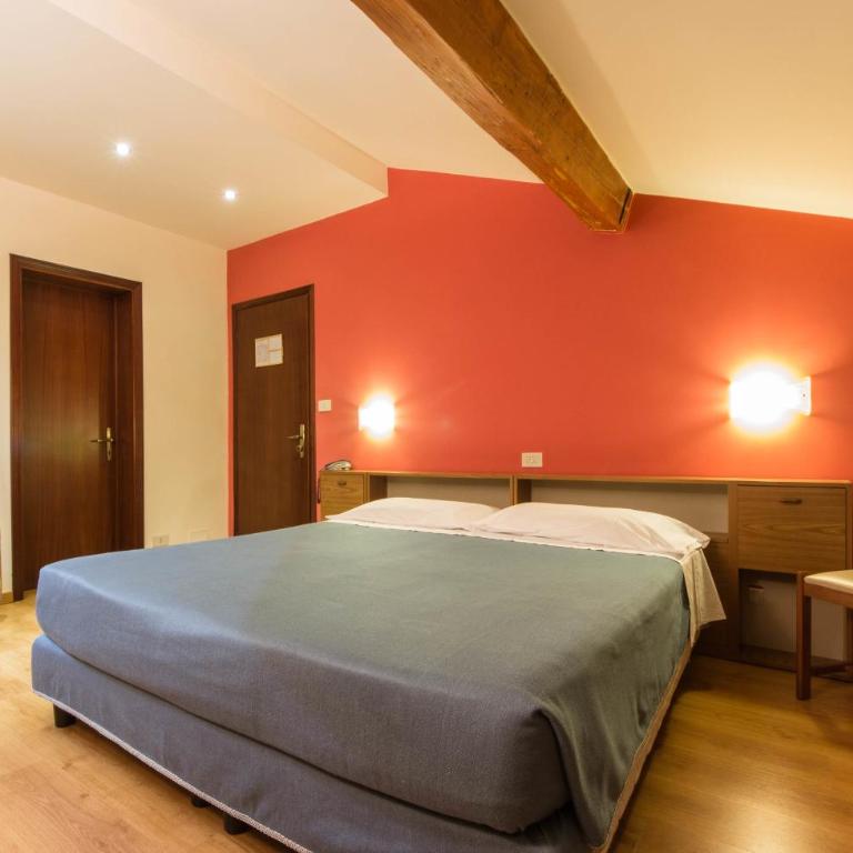Hotel Reale - Standard Doppel- oder Zweibettzimmer - 5